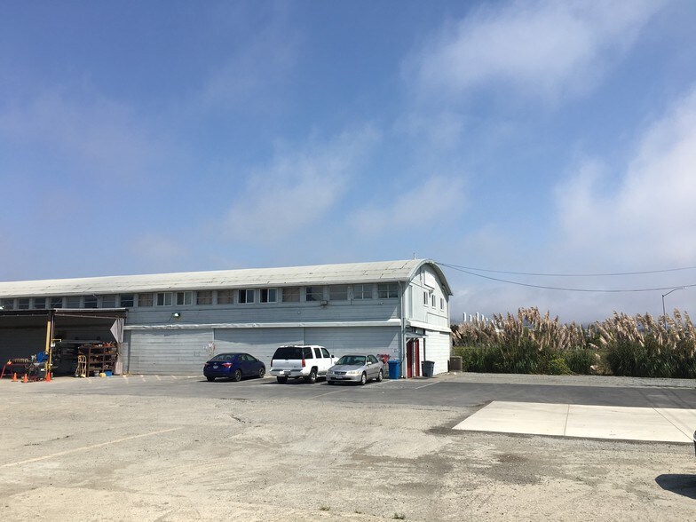 More Photos Of 1961 Meeker Ave, Richmond Warehouse For Lease