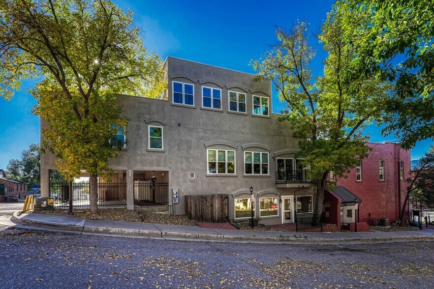 More Photos Of 2532 W Colorado Ave, Colorado Springs Storefront Retail Office For Sale