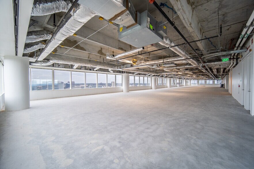 More Photos Of 1001 Summit Blvd, Atlanta Unknown For Lease