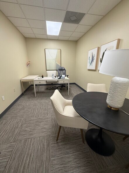 More Photos Of 6983-6989 Halcyon Park Dr, Montgomery Loft Creative Space For Lease