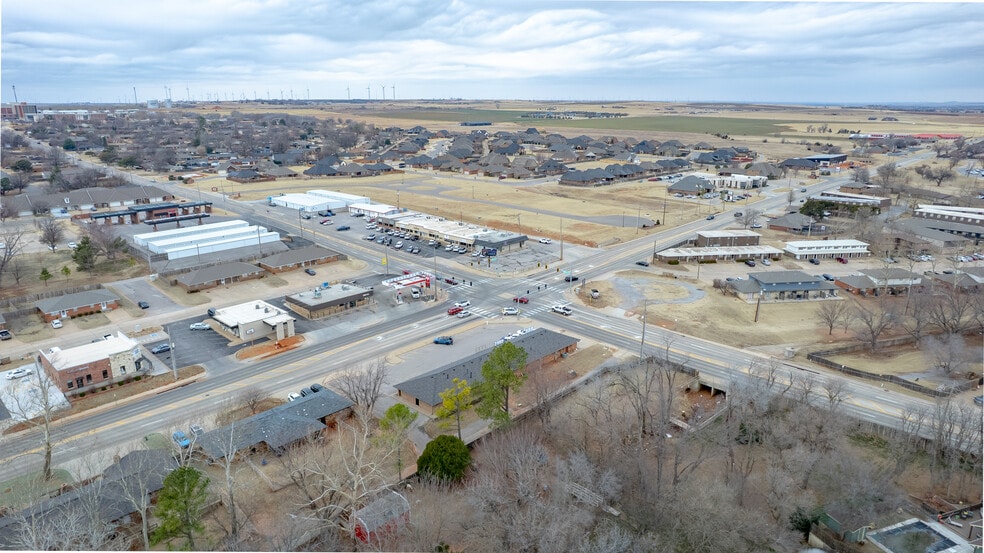 More Photos Of 1108 N Washington St, Weatherford Medical For Sale