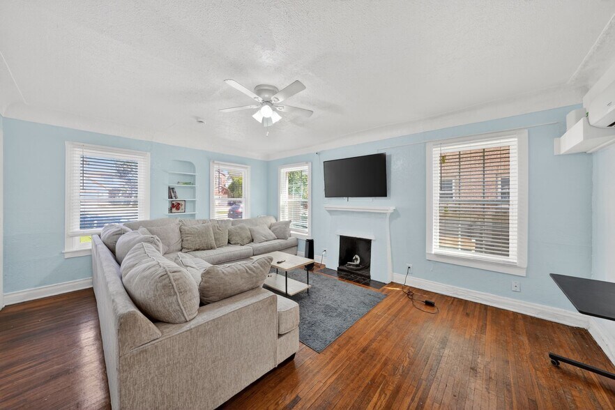 More Photos Of , Dallas Unknown For Sale