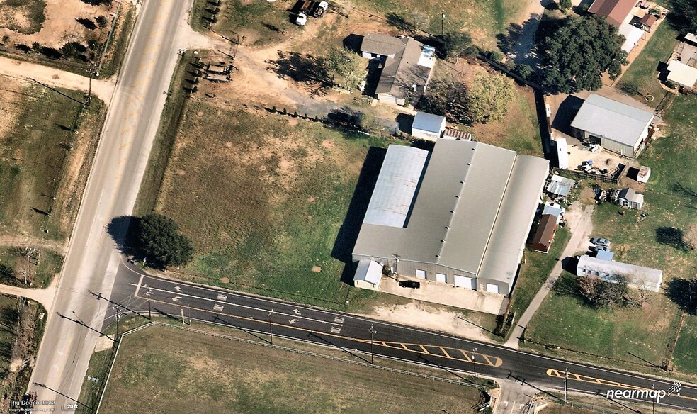 More Photos Of 6920 Gardner Rd, San Antonio Service For Lease