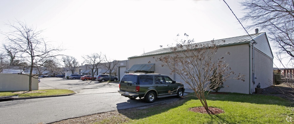 More Photos Of 1311-1329 Redgate Ave, Norfolk Light Manufacturing For Lease