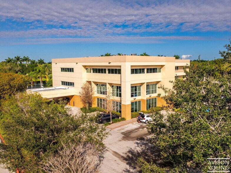 More Photos Of 1625 N Commerce Pky, Weston Medical For Sale