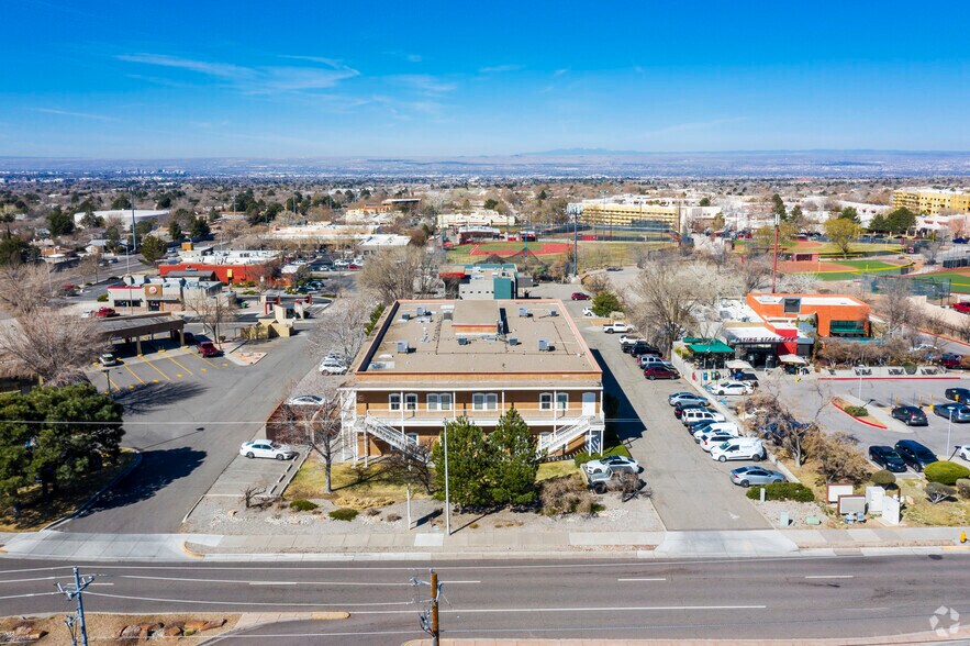 More Photos Of 4425 Juan Tabo Blvd NE, Albuquerque Office For Lease
