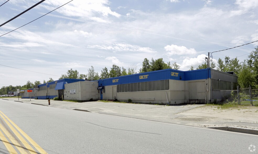 More Photos Of 1525 Lisbon St, Lewiston Warehouse For Lease