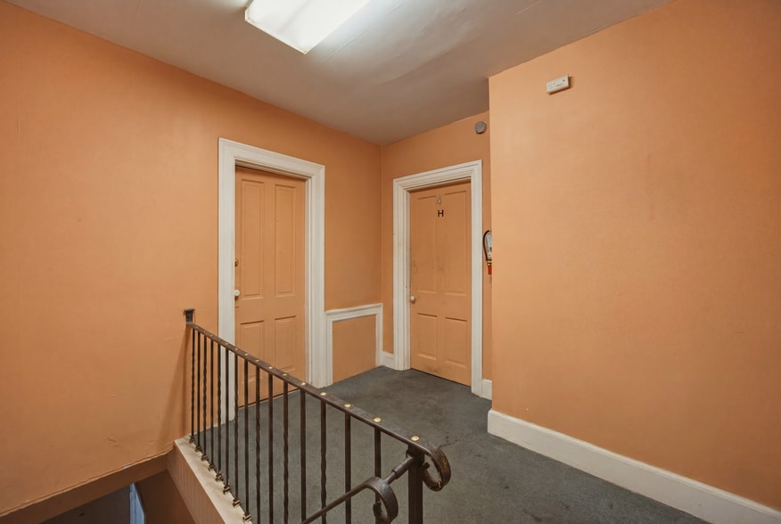 More Photos Of 512 Franklin Ave, Pittsburgh Apartments For Sale