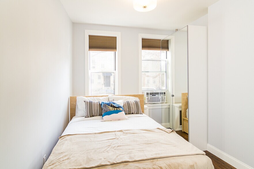 More Photos Of 411 Himrod St, Brooklyn Multifamily For Sale