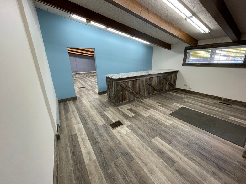 More Photos Of 215 E 7th St, Loveland Freestanding For Lease
