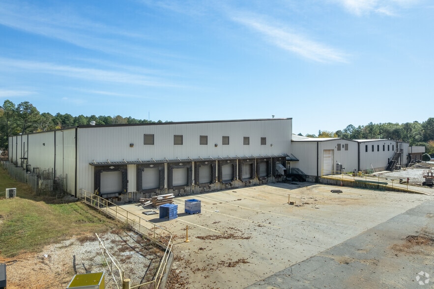 More Photos Of 211 Pine Rd, Easley Warehouse For Sale