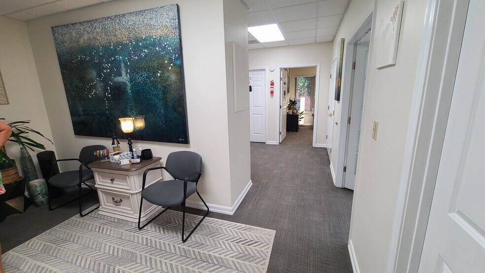 More Photos Of 6900 Houston Rd, Florence Office For Sale