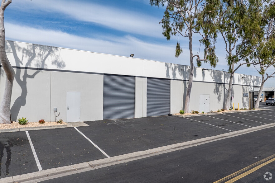 More Photos Of 14944 Shoemaker Ave, Santa Fe Springs Unknown For Lease