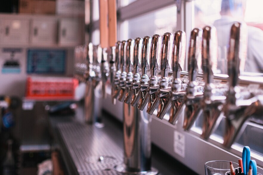 More Photos Of 3768 Long Beach Blvd, Long Beach Restaurant For Lease