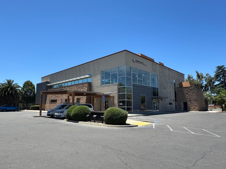 Primary Photo Of 3900 Geer Rd, Turlock Medical For Sale