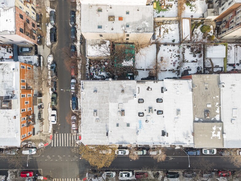 More Photos Of 171 Irving Ave, Brooklyn Apartments For Sale