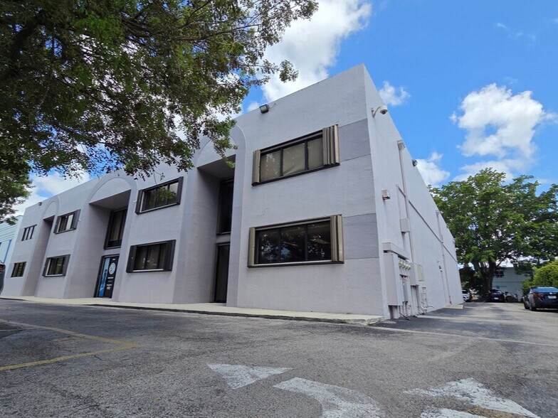 Primary Photo Of 13393-13399 SW 131st St, Miami Office For Lease