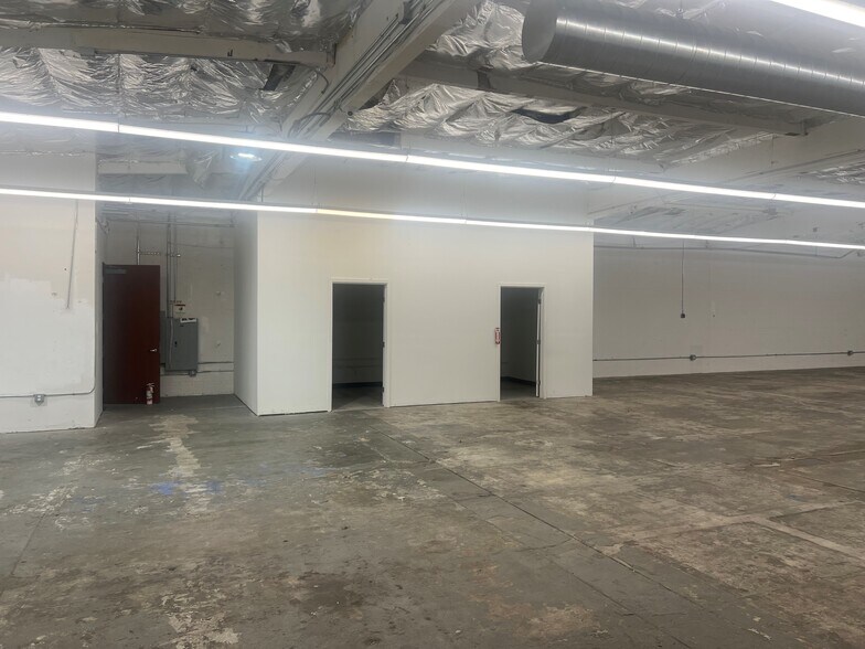 More Photos Of 1160 N Las Palmas Ave, Los Angeles Loft Creative Space For Lease