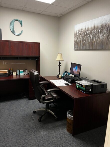 More Photos Of 1637 Athens Hwy, Grayson Office For Sale