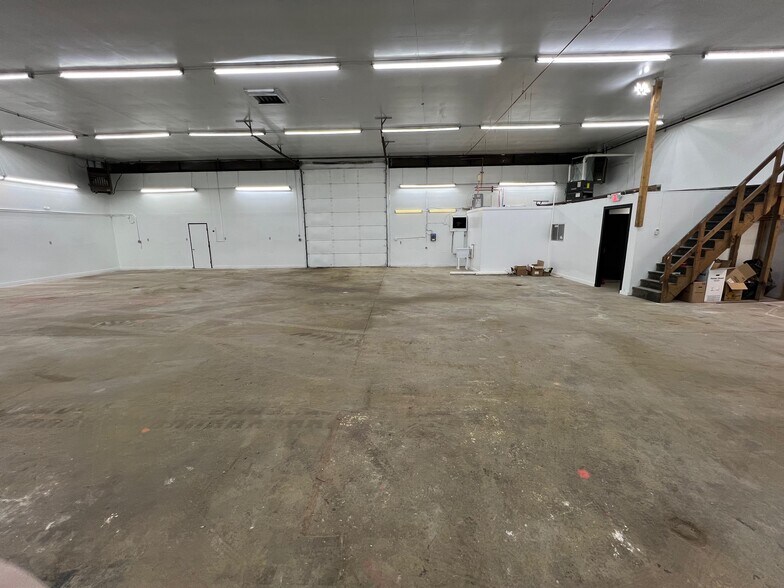 More Photos Of 608 State Route 380, Murrysville Warehouse For Lease
