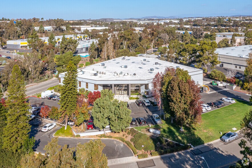More Photos Of 2070 Las Palmas Dr, Carlsbad Industrial For Sale