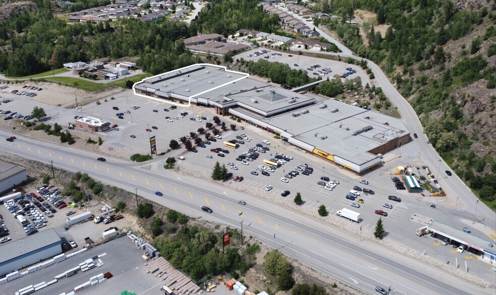 More Photos Of 8100 Rock Island Hwy, Trail Freestanding For Lease