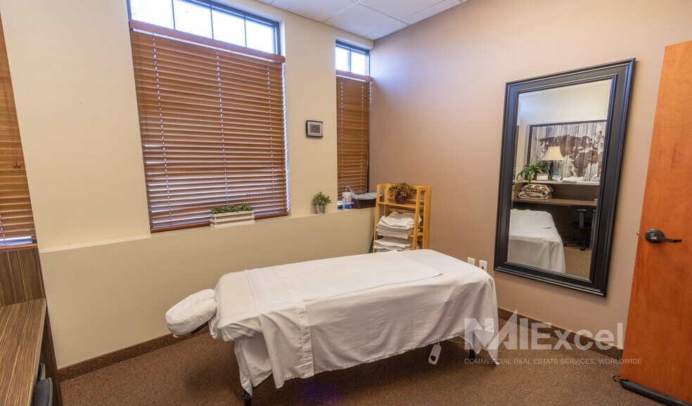 More Photos Of 8706 S 700 E, Sandy Medical For Sale