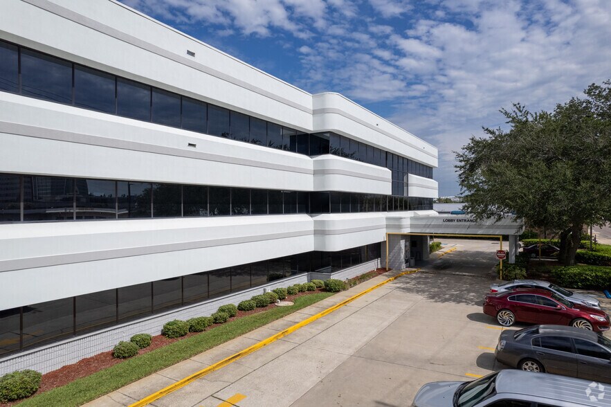 More Photos Of 562 Park St, Jacksonville Office For Lease