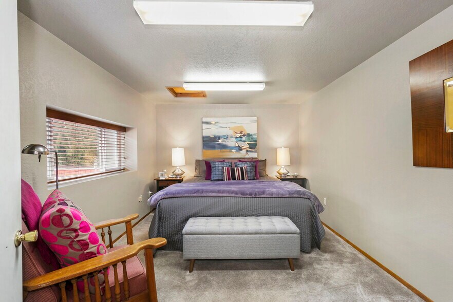 More Photos Of 3530 NE Old Belfair Hwy, Belfair Convenience Store For Sale