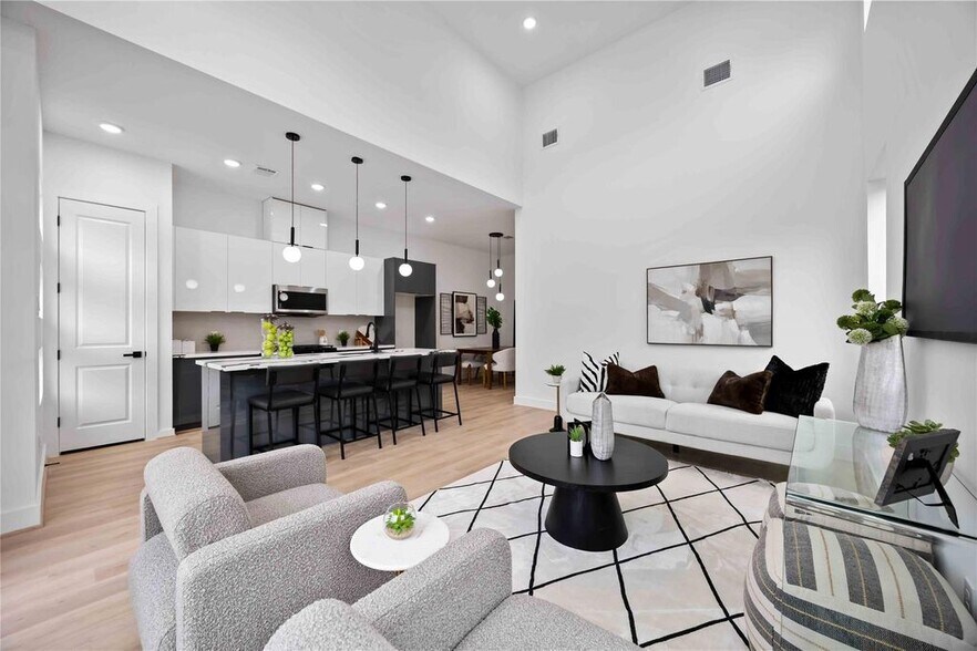 More Photos Of 4430 Knoxville Street #A-B, Houston Apartments For Sale