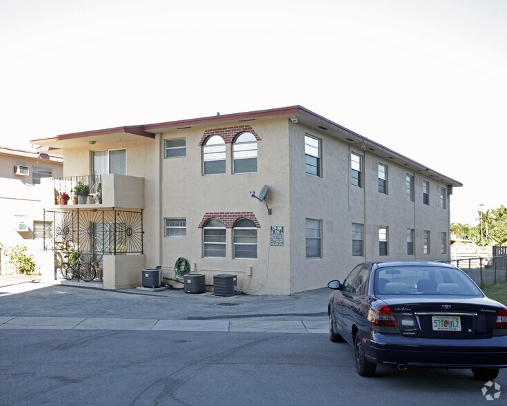 More Photos Of 6373 SW 8th St, West Miami Apartments For Sale