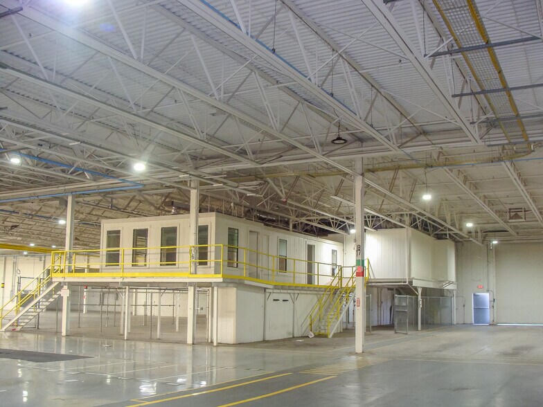 More Photos Of 1108 W Gila Bend Hwy, Casa Grande Manufacturing For Lease