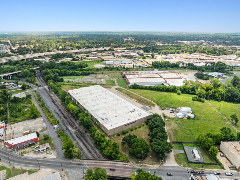 More Photos Of 2005 Texas Ave, Shreveport Warehouse For Lease