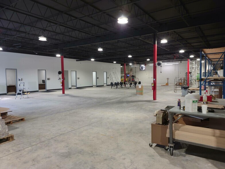More Photos Of 4345 Commerce Dr SW, Atlanta Warehouse For Lease