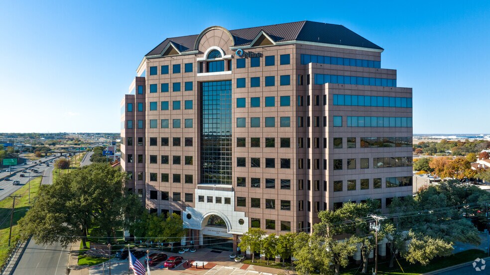 More Photos Of 6500 West Fwy, Fort Worth Office For Lease