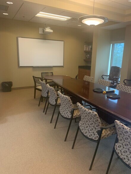 More Photos Of 2120 High Wickham Place, Louisville Office For Lease