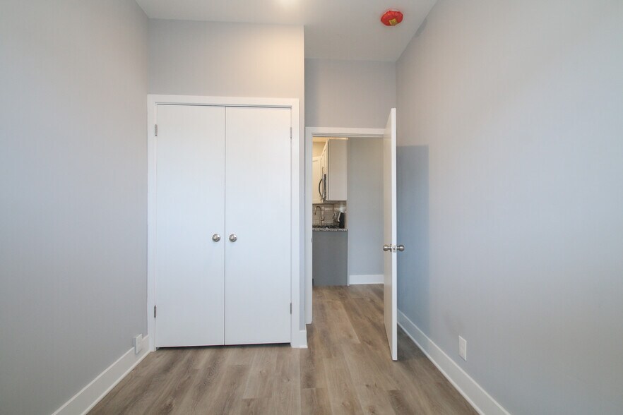 More Photos Of 1518 E Passyunk Ave, Philadelphia Apartments For Sale