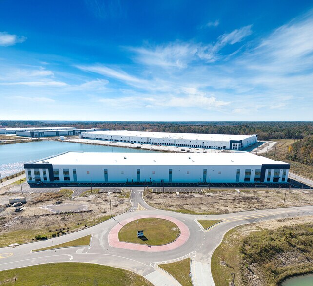 Primary Photo Of 111 Landmark Blvd, Savannah Warehouse For Lease