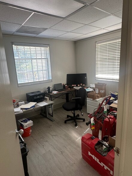 More Photos Of 1021 Tarrant Rd, Greensboro Land For Lease