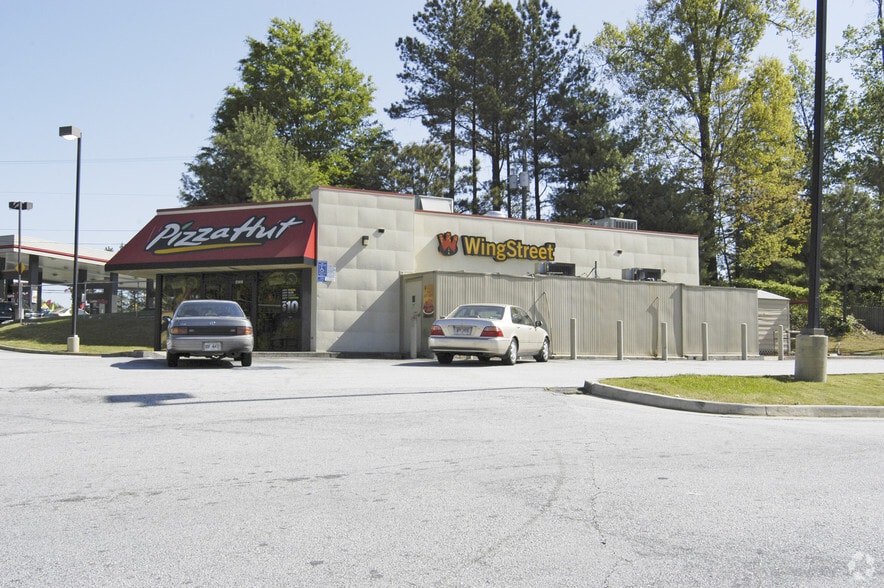 More Photos Of 452 S Deshon Rd, Lithonia Restaurant For Lease