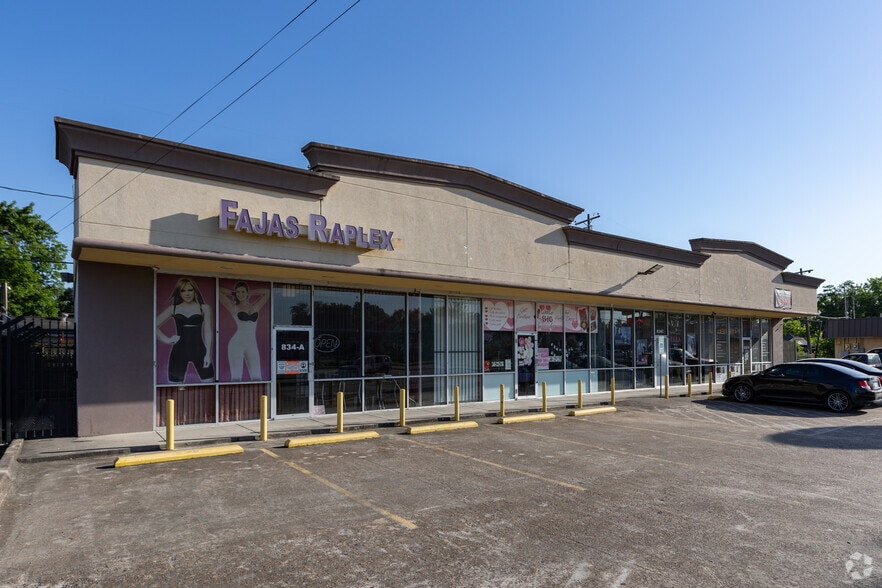 More Photos Of 834 Little York Rd, Houston Freestanding For Sale