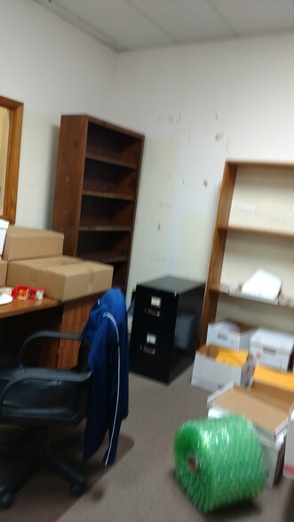 More Photos Of 39945 Balentine Dr, Newark Unknown For Lease