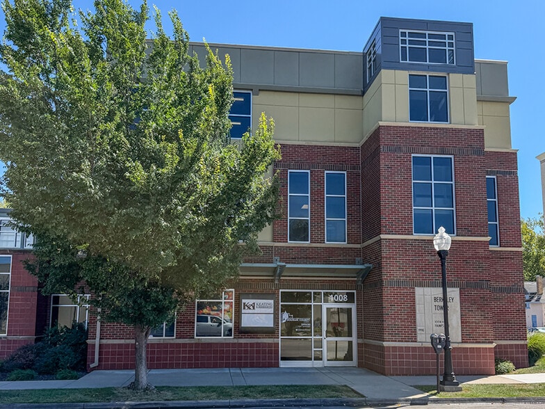 Primary Photo Of 1008 New Hampshire St, Lawrence Office For Lease
