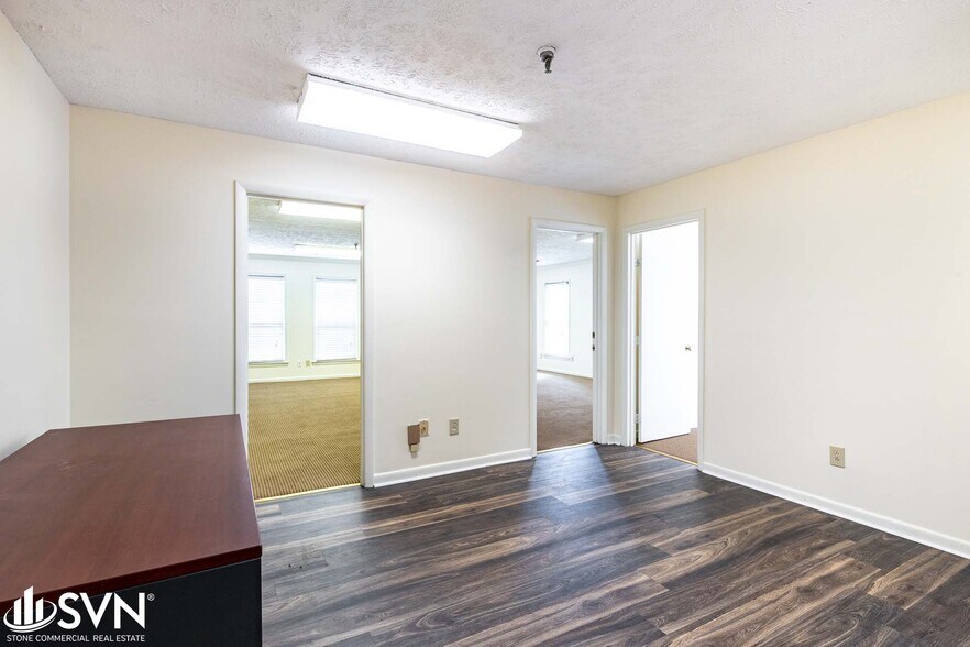 1081 Dove Run Rd, Lexington, KY 40502 Medical Office For Lease