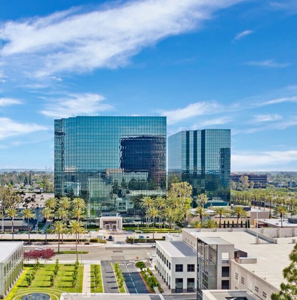More Photos Of 675 Anton Blvd, Costa Mesa Office For Lease