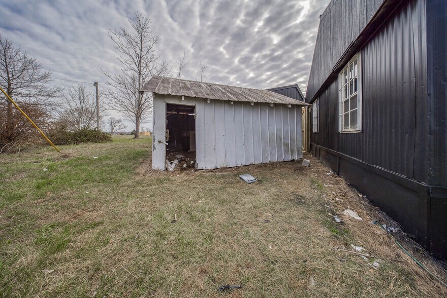 More Photos Of 17475 S US Highway 63, Rolla General Retail For Sale