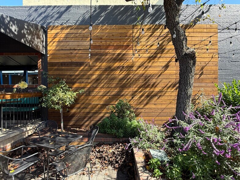 More Photos Of 66 W Alisal St, Salinas General Retail For Lease