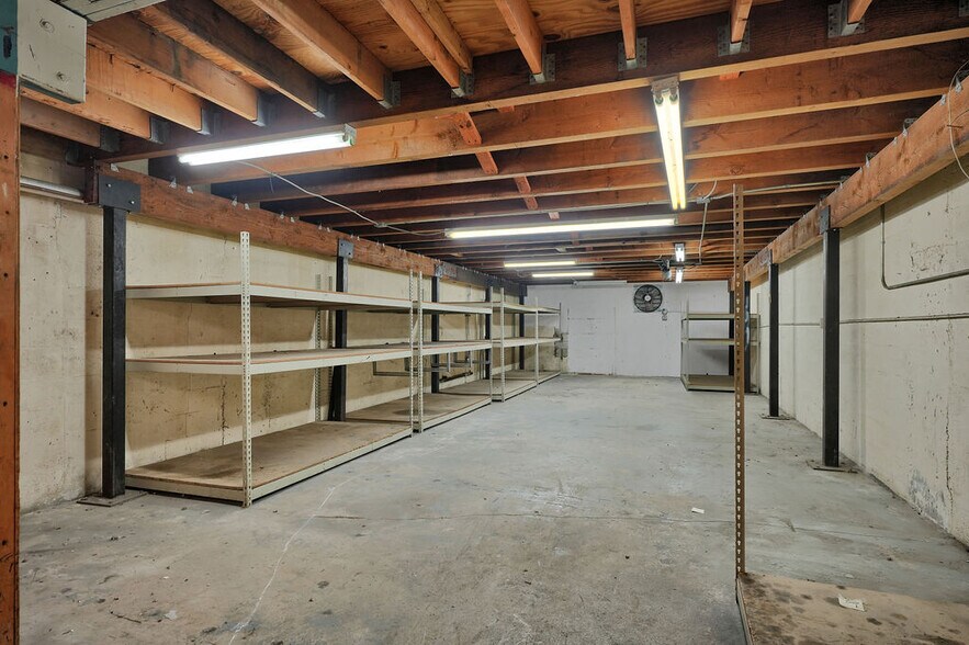 More Photos Of 7007 SW 13th Ter, Miami Warehouse For Sale