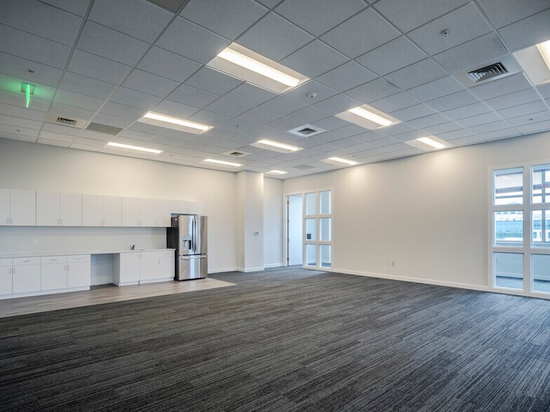More Photos Of 1675 N Military Trl, Boca Raton Office For Lease