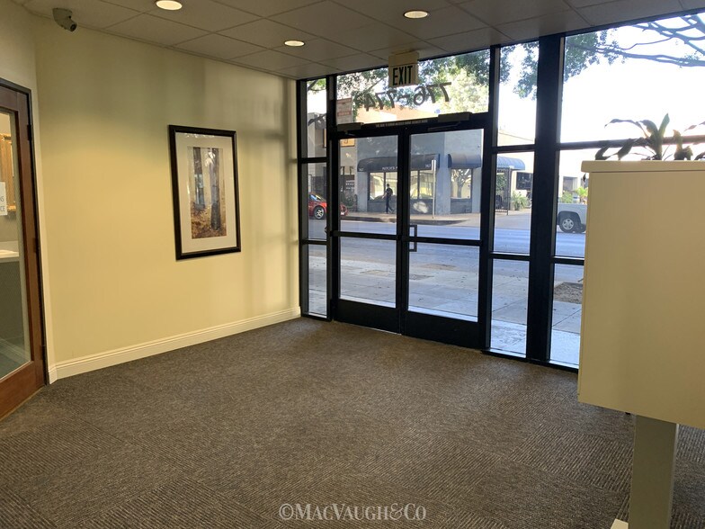 More Photos Of 776 E Green St, Pasadena Office For Lease